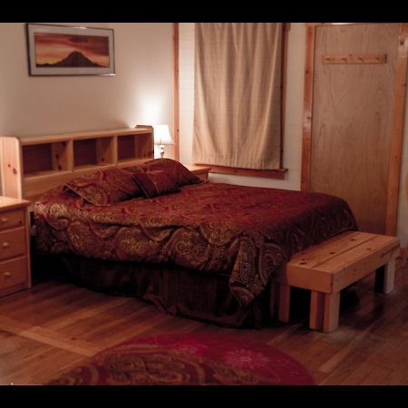 Whittaker'S Motel & Historic Bunkhouse Ashford Room photo